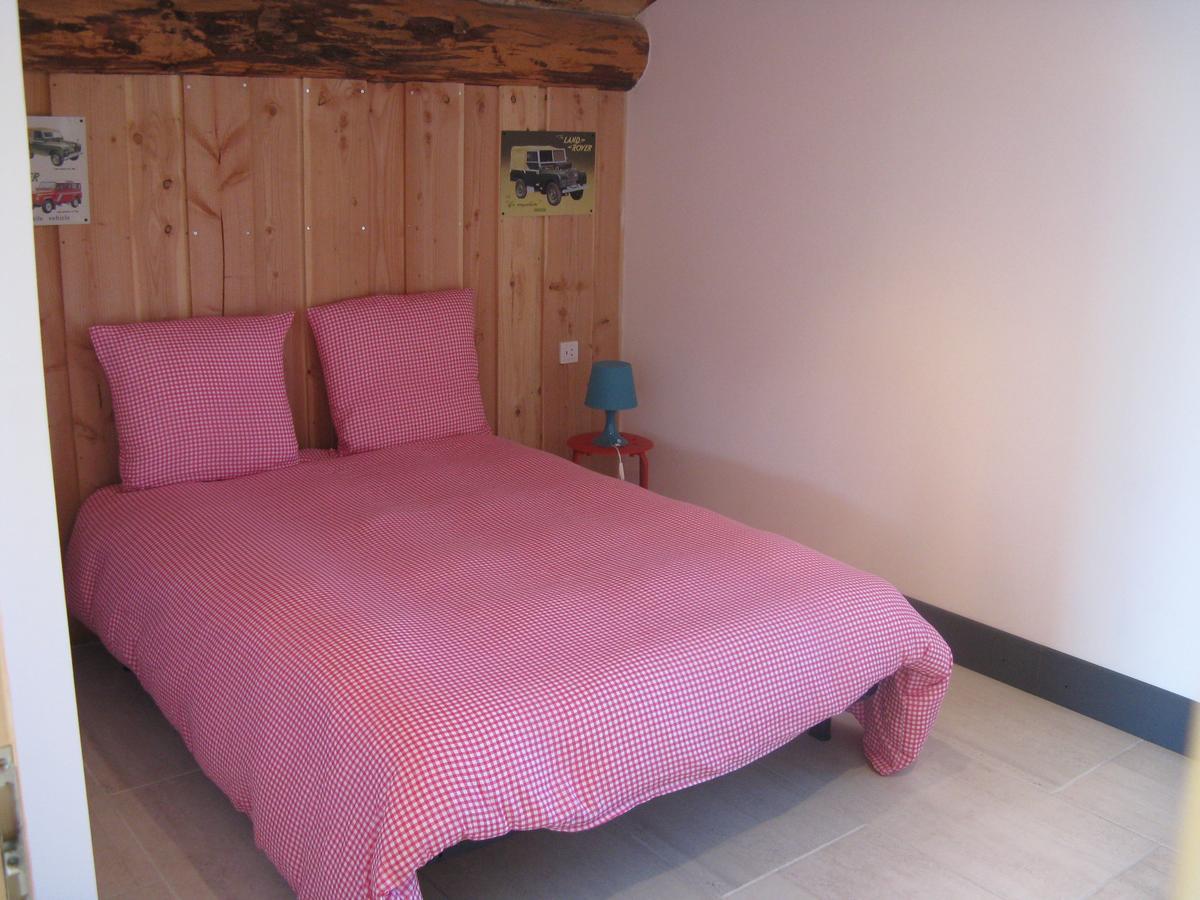 Chambre D'Hotes Chez Karine Et Roland Le Fied ห้อง รูปภาพ